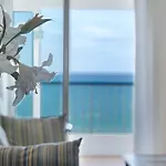 Edificio Nautilus 아파트 *
