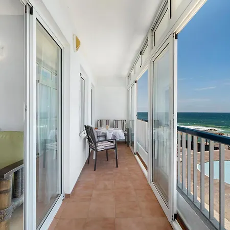 Edificio Nautilus * Bajamar (La Laguna)