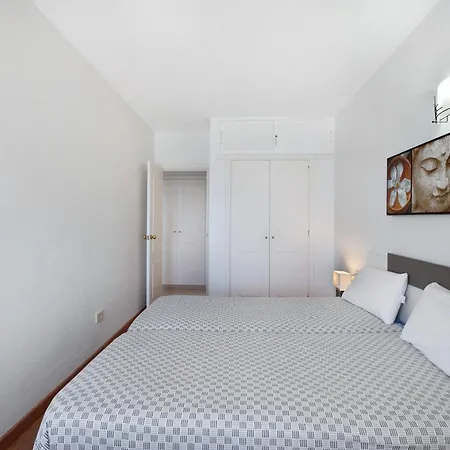 Edificio Nautilus * Bajamar (La Laguna)